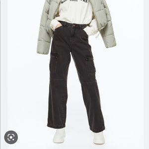 H&M black utility/cargo denim pant size 6